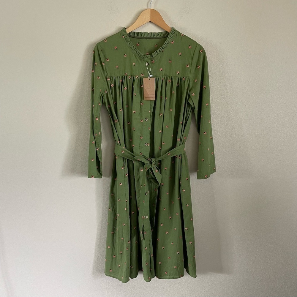 Soolinen Floral Embroidered Belted Midi Button Front Dress Green Size Large